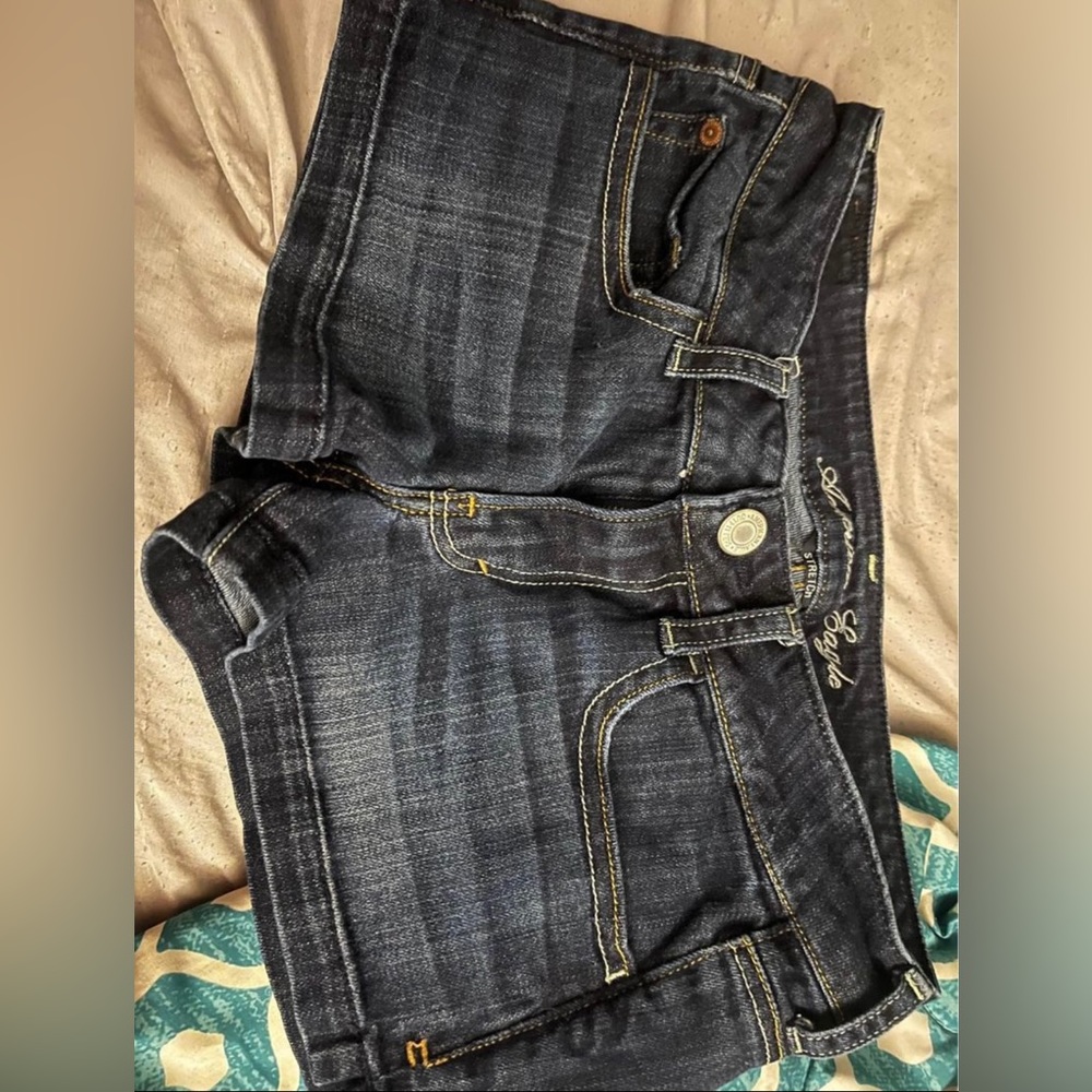 American Eagle stretch shorts size 6